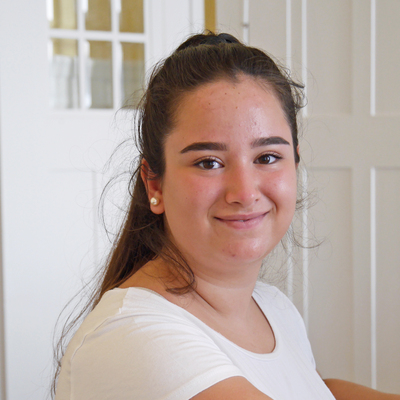Profilbild Frau Sönmez
